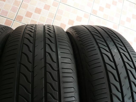 ขายยาง MICHELIN LC 225-55-16 ปี3610 (สวยๆ 1 ชุด)