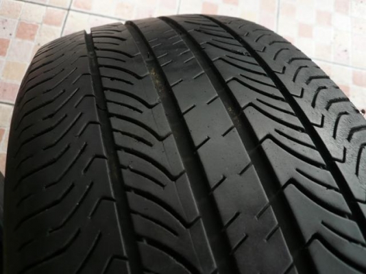 ขายยาง MICHELIN ENERGY----225-50-17----ปี10 (1คู่) ขายยาง MICHELIN ENERGY----225-50-17----ปี10 (1คู่)