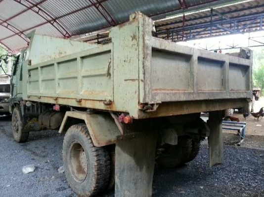 รถฮีโน่ 6 ล้อดั๊ม FF  หน้ากากทอง 167 แรงม้า    สนใจติดต่อ 081 - 6079515