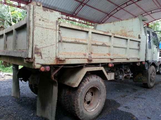 รถฮีโน่ 6 ล้อดั๊ม FF  หน้ากากทอง 167 แรงม้า    สนใจติดต่อ 081 - 6079515