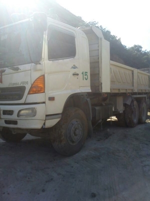 รถฮีโน่ 10 ล้อดั๊ม 320 แรงม้า ( ขาย 5 พ่วง ) รถฮีโน่ 10 ล้อดั๊ม 320 แรงม้า ( ขาย 5 พ่วง )