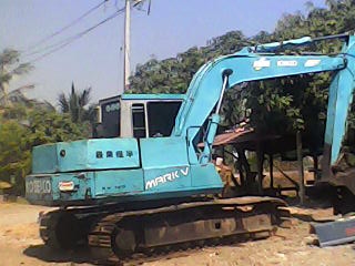 ต้องการขายรถแบคโคร KOMATSU 120-3