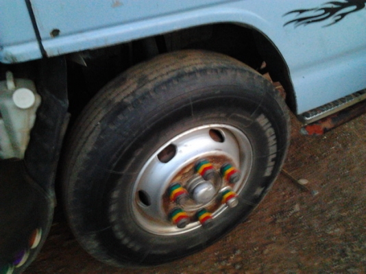 ISUZU NPR 120 HP 4HF1 ปี 40 หัวการ์ตูน เครื่องฝาขาว กระบะเหล็กคาร์โก้ยาว 5 เมตร ภายในเก๋งสวยครบ พวงมาลัยเพาเวอร์ ช่วงล่างใหญ่คัชซีสวยไม่มีดาม ยาง 6 เส้นสภาพดี 80\% พร้อมใช้งานได้เลย เอกสารทะเบียนภาษีครบพร้อมไม่ขาดพร้อมโอนครับ ISUZU NPR 120 HP 4HF1 ปี 40 หัวการ์ตูน เครื่องฝาขาว กระบะเหล็กคาร์โก้ยาว 5 เมตร ภายในเก๋งสวยครบ พวงมาลัยเพาเวอร์ ช่วงล่างใหญ่คัชซีสวยไม่มีดาม ยาง 6 เส้นสภาพดี 80\% พร้อมใช้งานได้เลย เอกสารทะเบียนภาษีครบพร้อมไม่ขาดพร้อมโอนครับ