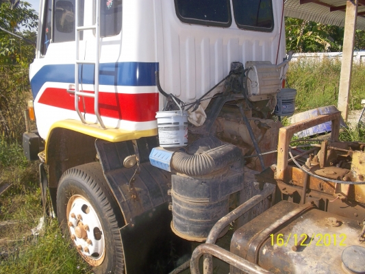 ขาย10ล้อโม่ปูน   ช่วงล่าง  zm  ทั้งคัน  เครื่อง  ek  100