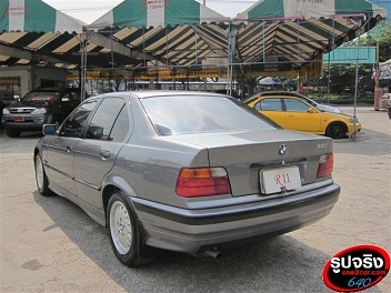 ขายรถบ้านสภาพสวยมาก BMW SERIES 3 318i เจ้าของเดียว ราคาถูกก