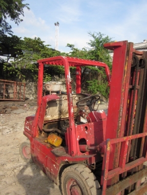 โปรโมชั่นประจำเดือนครับ-รถยก FORKLIFT เครื่องยนต์ดีเซล ขนาด 2 ตัน ยี่ห้อ DUTSAN รถนำเข้าจากญี่ปุ่น