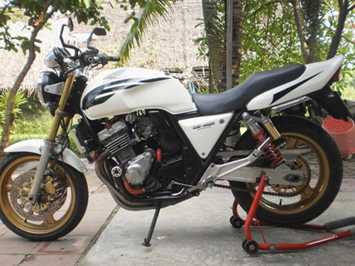 ขาย Superfour cb400 ปี 93 ทะเบียน โอนนอก