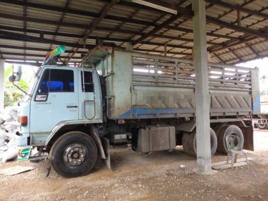 ISUZU  FVZ 240 TURBO  เล่มทะเบียนพร้อมค่ะ