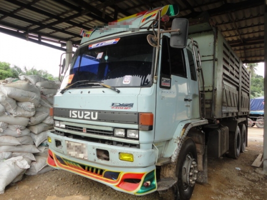 ISUZU  FVZ 240 TURBO  เล่มทะเบียนพร้อมค่ะ