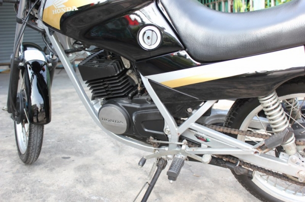 Honda figther 135ccมีทะเบียนพร้อมชุดโอน Honda figther 135ccมีทะเบียนพร้อมชุดโอน
