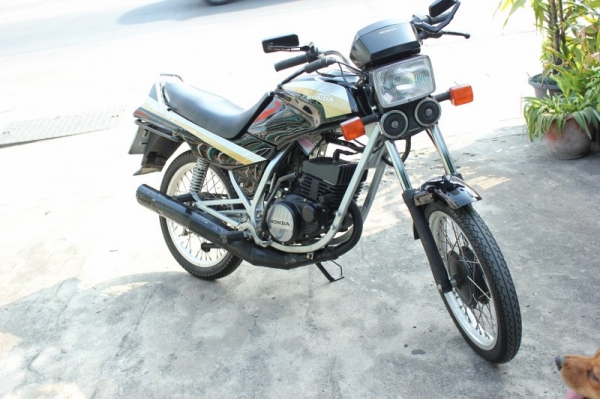Honda figther 135ccมีทะเบียนพร้อมชุดโอน Honda figther 135ccมีทะเบียนพร้อมชุดโอน