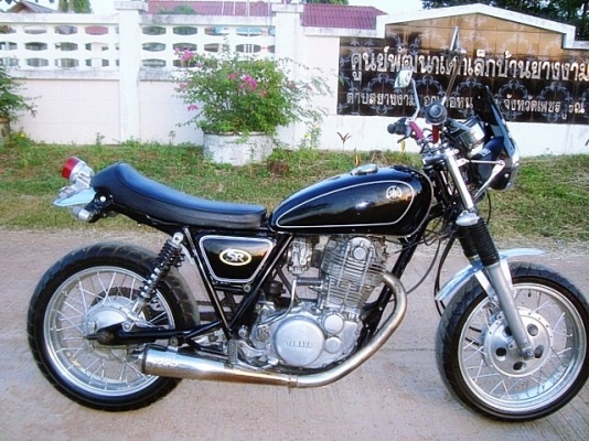 ขายSR400อินวอยล้อโตท่อซุปเปอร์แทร็ปลดเหลือ63000ต่อรองได้ครับผมด่วนๆ