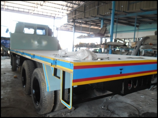 สิบล้อ 210 พื้นเรียบ เพลาเดียว ราคาเบาๆ