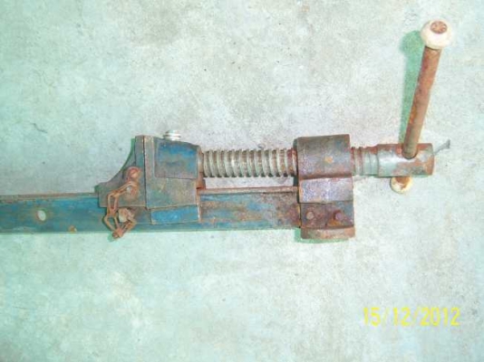 แม่แรงอัดพื้น