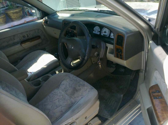 ขายรถสภาพเดิมๆบางๆเครื่องดีคัสซีสวยไฟฟ้าทั้งคัน มีบุบฝาท้ายนิดเดียวพร้อมใช้(รถอยู่จังหวัดสุรินทร์ อำเภอสังขะ หมู่บ้านญาดาวิลเลจ