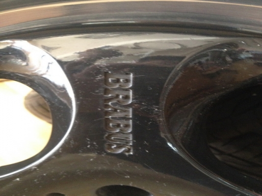 ขายล้ิอ brabus block 4 2ชิ้นแท้ R18 กว้าง 8นิ้วครึ่ง et35ทั้ง 4ล้อ พร้อมยาง แม็กซิส ปี2011 ขาย 23500 call 0875800722 0813122649