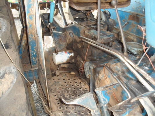 ขายแล้ว รถไถฟอร์ด 6600 T3เพลาเดียวพร้อมอุปกรณ์หน้าหลัง เอกสารสัญญาซื้อขาย