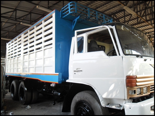 สิบล้อ F 18 ดั้ม เพลาเดียว สภาพสวยๆ ราคาเบาๆ