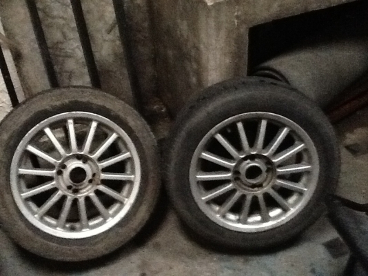 Max. ขอบ 15. พร้อมยาง เจาะ 8 รู