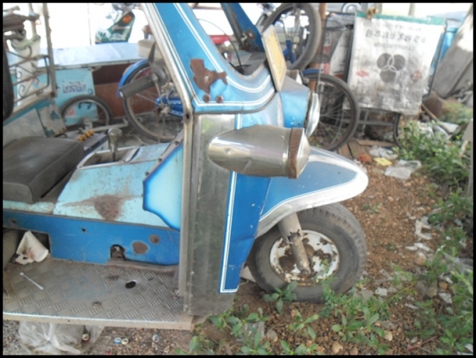 รถสามล้อตุ๊กๆ ติดแก๊ส เครื่องดี สภาพสวยๆ ราคาจิ๊บๆ