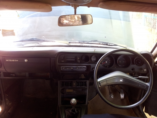 ขายมิตซู เก๋าๆ ถูกๆ มาเอาไปครับ จะใช้ที่จอดแล้วคับ ขายมิตซู เก๋าๆ ถูกๆ มาเอาไปครับ จะใช้ที่จอดแล้วคับ