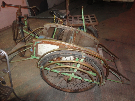 สามล้อเวียตนามสภาพ 80\% ราคา 15000