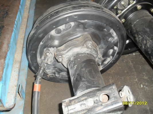 ขายเพลาท้ายวีโก้ของถอดป้ายแดงครับ