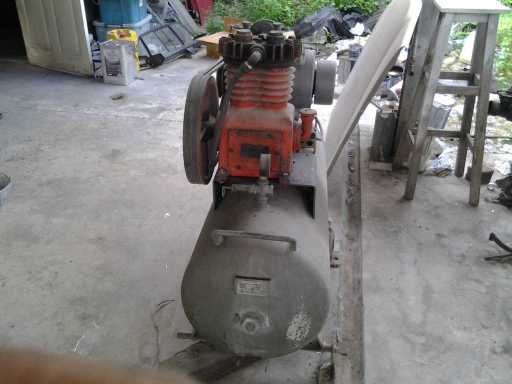 ปั้มลม 2แรง  หัวสูบฟูจิ  มอเต่อรมิสซู 3แรง ถัง2แรง  มอเตอรไหม้ต้องพันมอเต่อรใหม่