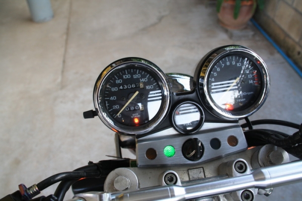 ขาย CB 400 ปี 95 อินวอย สรรพสามิตแท้ ท่อ ENDURANCE เลสยกเส้น 73000 < <