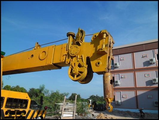 เครนทานาโด 20 ตัน 4 ปลอก สภาพดี สวยมาก เครนทานาโด 20 ตัน 4 ปลอก สภาพดี สวยมาก