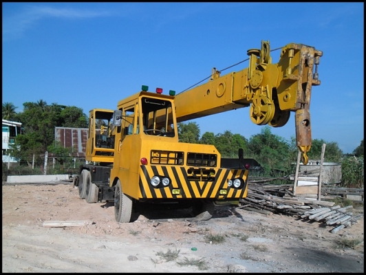 เครนทานาโด 20 ตัน 4 ปลอก สภาพดี สวยมาก