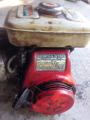 เครื่องยนต์HONDAพร้อมสูบน้ำขนาด 2 นิ้ว (มีVDOทดสอบให้ดู)สภาพพร้อมใช้ เครื่องยนต์HONDAพร้อมสูบน้ำขนาด 2 นิ้ว (มีVDOทดสอบให้ดู)สภาพพร้อมใช้