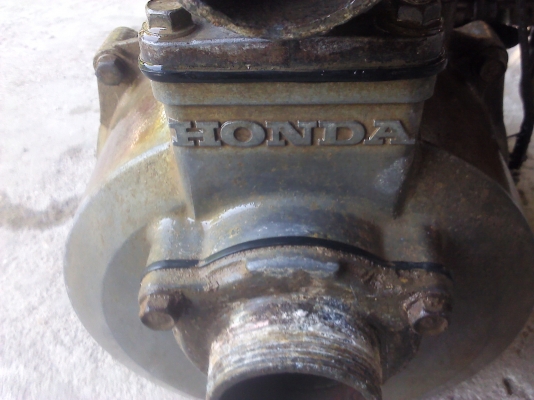 เครื่องยนต์HONDAพร้อมสูบน้ำขนาด 2 นิ้ว (มีVDOทดสอบให้ดู)สภาพพร้อมใช้ เครื่องยนต์HONDAพร้อมสูบน้ำขนาด 2 นิ้ว (มีVDOทดสอบให้ดู)สภาพพร้อมใช้