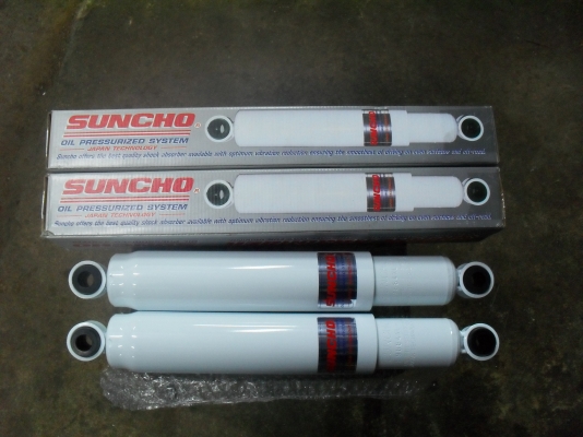 ขายโช๊คอัพ SUNCHO ใส่รถที่เสริมแหนบครับ