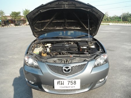 ขาย MAZDA3 ปี 05 เครื่อง 1.6 ตัวTOP เกียร์ออโต้ ABS,AIRBAGคู่ แม็ค 17&quot; สวยมาก ติดแก๊สLPG รถสภาพดี สะอาดมาก