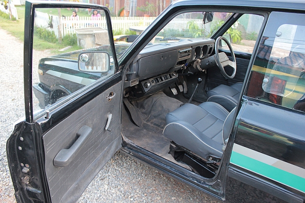 มาสด้า  1300    4  เกียร์