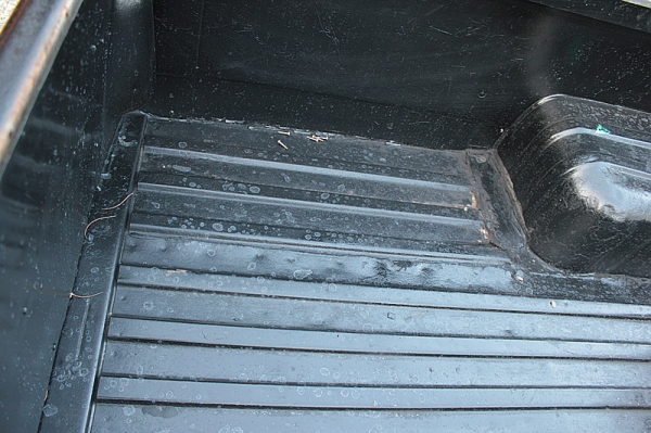 มาสด้า  1300    4  เกียร์