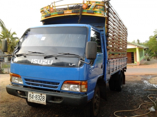 ISUZU NPR 120 ปี 39 หัวการ์ตูน วางเครื่อง 175 HP 6BG1 กรบะเหล็กคอกไม้ยาว 4.30 เมตร ภายในสวย แอร์ พวงมาลัยเพาเวอร์ มีเบรคทริ๊ปฟี้ครบ ช่วงล่างใหญ่ คานหน้าของสั่งลุย เฟืองท้ายติด F แล้วครับ ยาง 8.25 ขอบ 16 สภาพดีพร้อมใช้งาน เอกสารทะเบียนครบถูกต้องพร้อมโอนครั ISUZU NPR 120 ปี 39 หัวการ์ตูน วางเครื่อง 175 HP 6BG1 กรบะเหล็กคอกไม้ยาว 4.30 เมตร ภายในสวย แอร์ พวงมาลัยเพาเวอร์ มีเบรคทริ๊ปฟี้ครบ ช่วงล่างใหญ่ คานหน้าของสั่งลุย เฟืองท้ายติด F แล้วครับ ยาง 8.25 ขอบ 16 สภาพดีพร้อมใช้งาน เอกสารทะเบียนครบถูกต้องพร้อมโอนครั
