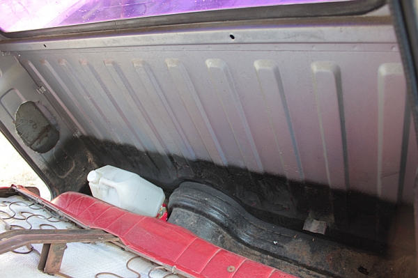 มาสด้า  1200    4  เกียร์  หลุดมัดจำครับ  ขายต่อครับ