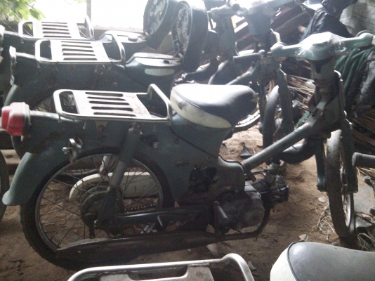 ขาย ซาก chaly และ c70  ด่วน ครับ  มีจำนวนจำกัด พร้อมเครื่อง และอุปกรณ์รถมอเตอร์ไซด์