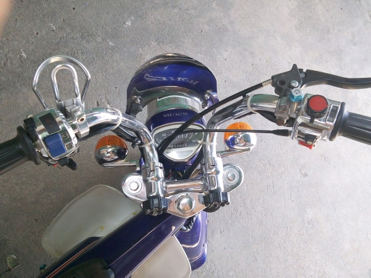 ขายน้องชายสุดหล่อ 25600 บาทครับ  ด่วน ๆ