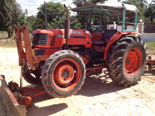 ==>ขายด่วน kubota M5000su พร้อมอุปกรณ์ครบ ถูกมากกก!!! ==>ขายด่วน kubota M5000su พร้อมอุปกรณ์ครบ ถูกมากกก!!!