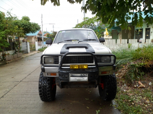 ขาย KB 4 ประตู ยกสูง 2800cc 4JB1 เพิ่มรูปช่วงล่าง