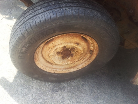 ขายล้อโบราณแท้ ขอบ16 5รู 110 พร้อมยาง