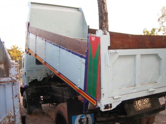 ขาย 6 ล้อ อีซูซุ ร็อกกี้ดรั๊ม