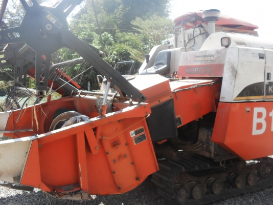 ขายรถเกี่ยวข้าว