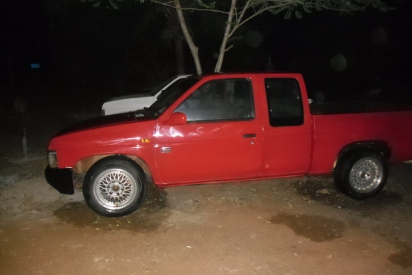 ขายกระบะแค็ป NISSAN BIG-M จอเหลี่ยม ปี 36/93 เครื่องBD25 ฝาแดง แรง ประหยัด แน่นๆไม่หลวมไม่เยิ้ม แอร์ พร้อม ภายในสวย เบาะขาดนิดๆ คอนโซลครบ ช่วงล่างปึ๊ก ไม่ส่ายไม่เลื้อย คัสซีสวยจัด ล้อแม็ก ยางดี4เส้น กระบะพื้นไม่ผุ สีเก็บมาแล้ว พร้อมใช้ พร้อมลุยงาน ราคาต่ ขายกระบะแค็ป NISSAN BIG-M จอเหลี่ยม ปี 36/93 เครื่องBD25 ฝาแดง แรง ประหยัด แน่นๆไม่หลวมไม่เยิ้ม แอร์ พร้อม ภายในสวย เบาะขาดนิดๆ คอนโซลครบ ช่วงล่างปึ๊ก ไม่ส่ายไม่เลื้อย คัสซีสวยจัด ล้อแม็ก ยางดี4เส้น กระบะพื้นไม่ผุ สีเก็บมาแล้ว พร้อมใช้ พร้อมลุยงาน ราคาต่