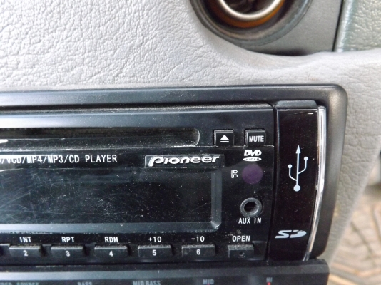 มาสด้า 323 แอร์เย็น รถสวย เครื่องเสียง