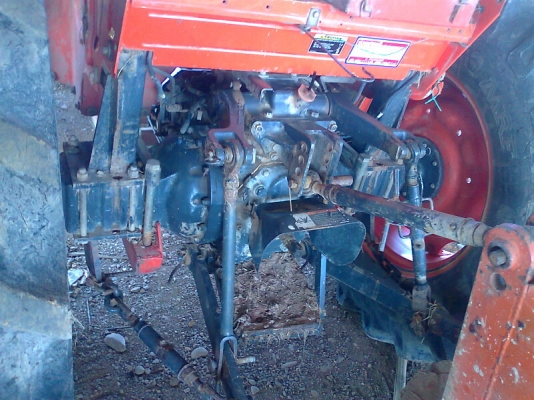 ขายด่วน!..รถไถ KUBOTA M5000 ขับ 4 WD รถปี 52 รถไถสภาพใหม่เอี่ยม มีเล่มทะเบียน พร้อมลุยงาน.