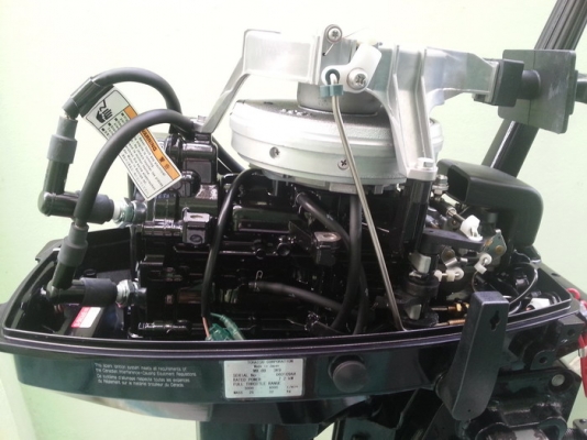 ขายเครื่่องTohatsu9.8เเรงม้าสภาพป้ายเเดง